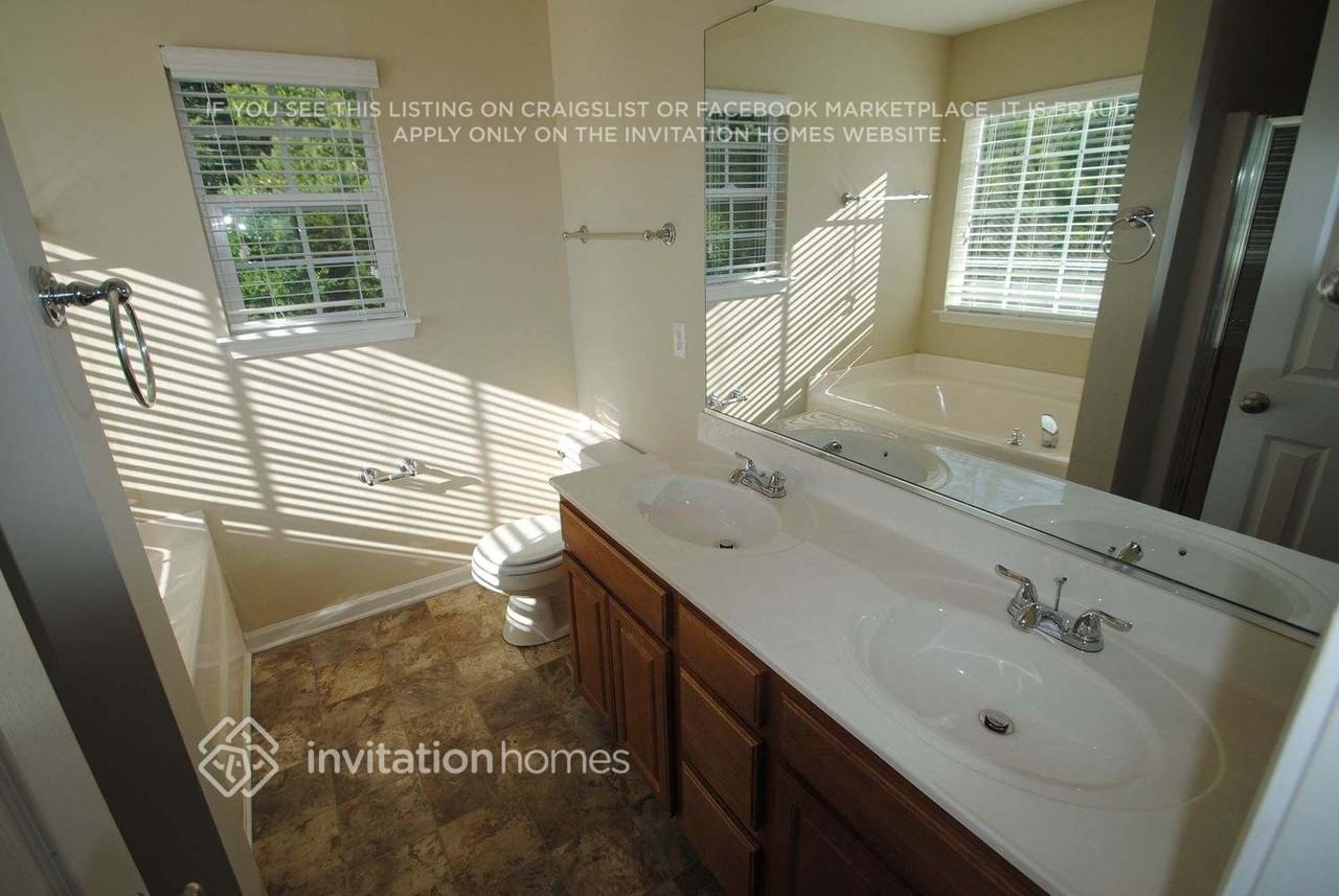214 Glencroft Dr - Photo 7 of 9