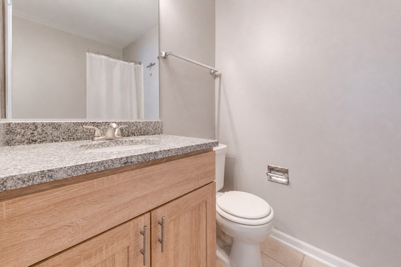 21258 W Cascade Ct - Photo 7 of 16