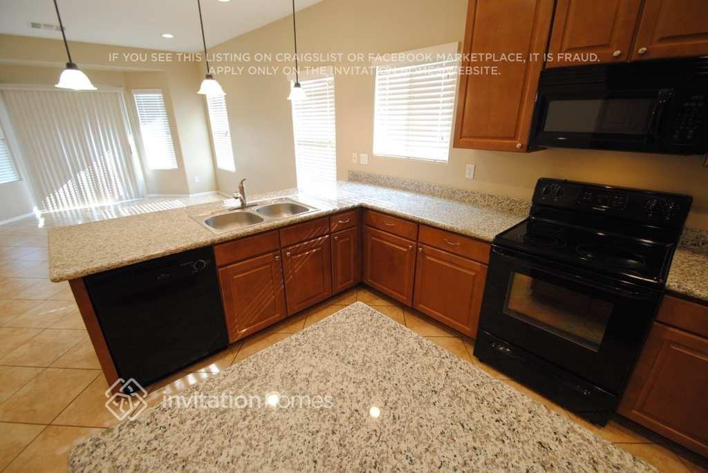 11463 E Starkey Ave - Photo 7 of 21