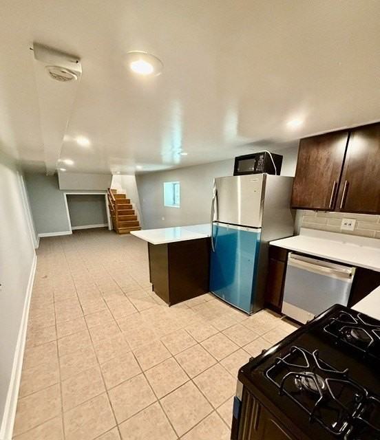 6030 N Claremont Ave - Photo 4 of 12