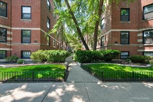 726 Hinman Ave #2W - Photo 1 of 1