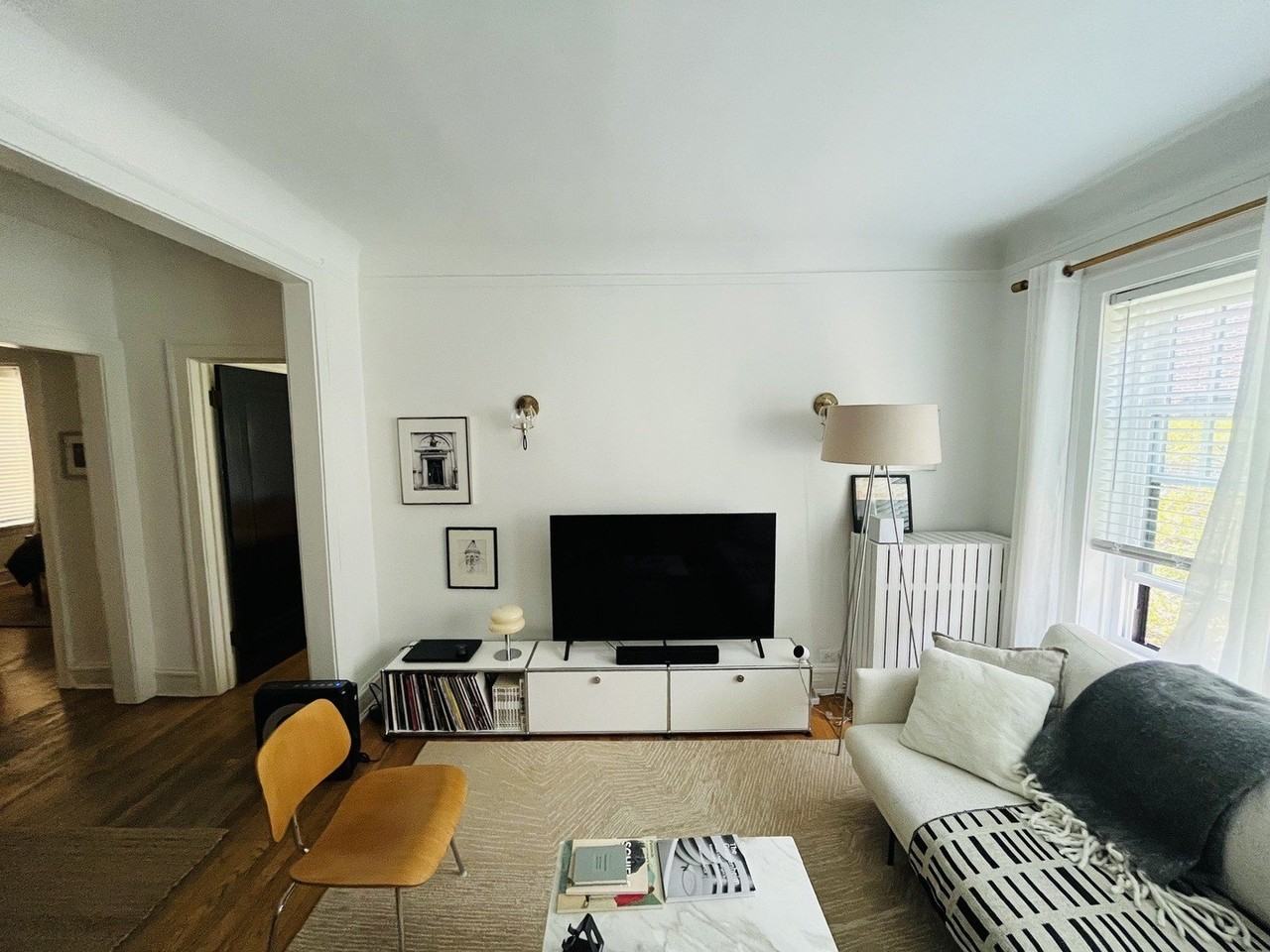 726 Hinman Ave #2W - Photo 2 of 22