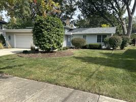 featured image of 1126 Laurel Ln