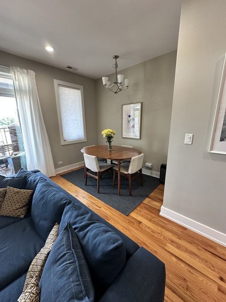 2836 N Kedzie Ave #2F - Photo 5 of 20