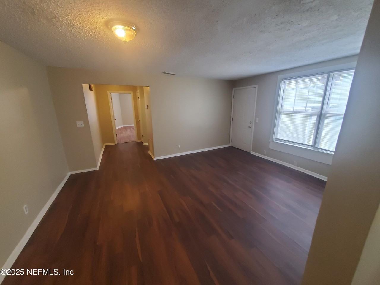 3220 Herschel St #2 - Photo 6 of 11