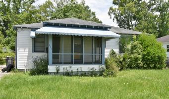 featured image of 843 Mackinaw St