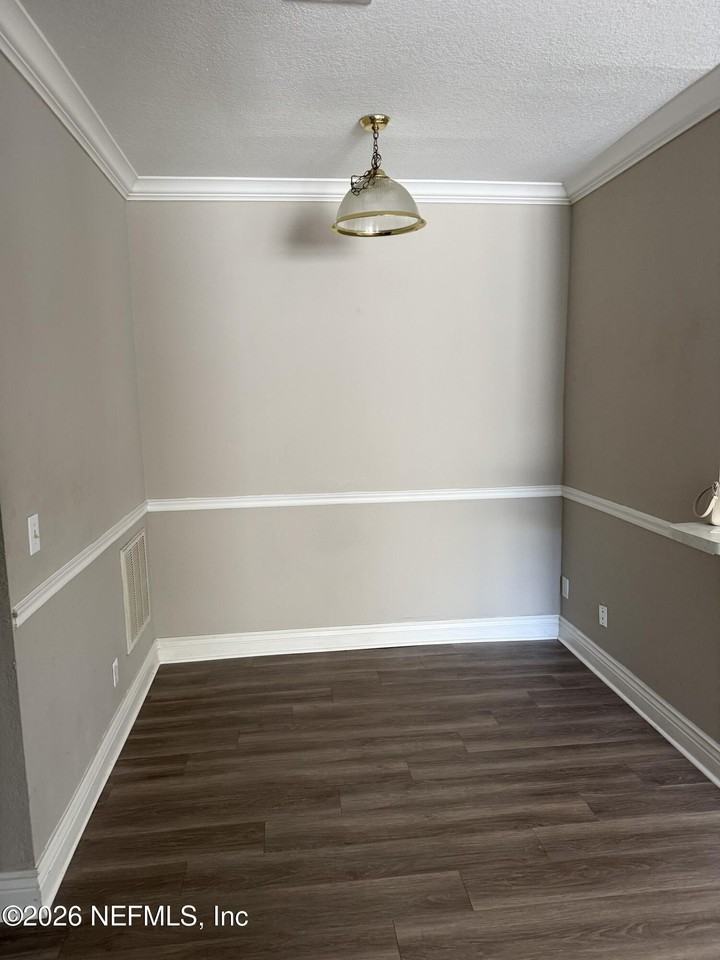 13810 Sutton Park Dr N #1122 - Photo 2 of 9