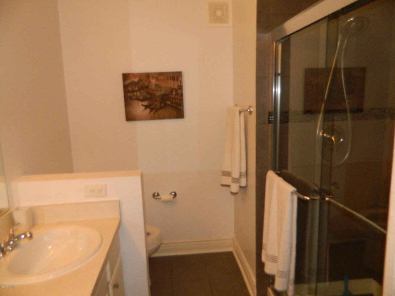 13810 Sutton Park Dr N #1122 - Photo 6 of 9