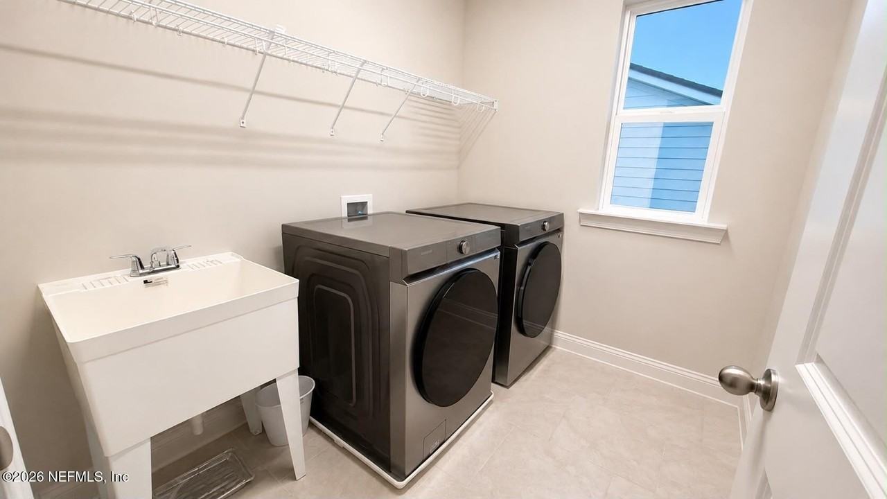 381 Dalton Mill Dr - Photo 4 of 15