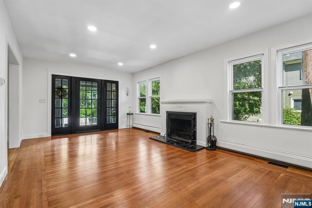 91 Birchwood Rd - Photo 3 of 37
