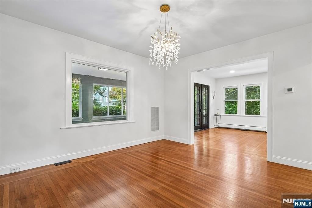 91 Birchwood Rd - Photo 7 of 37