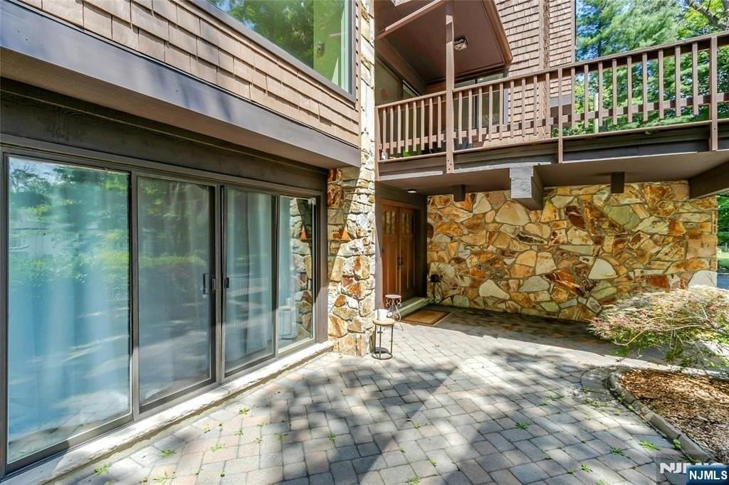 45 Parker Pl - Photo 7 of 20
