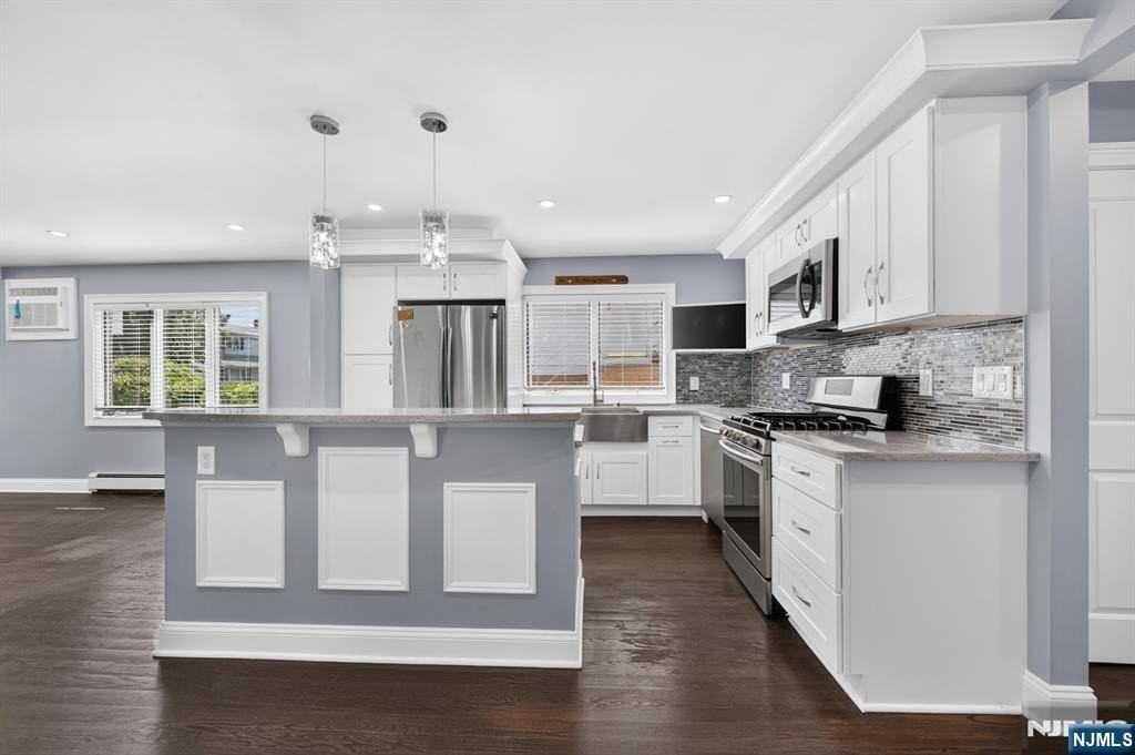 133 Hamilton Ave #1 - Photo 2 of 20