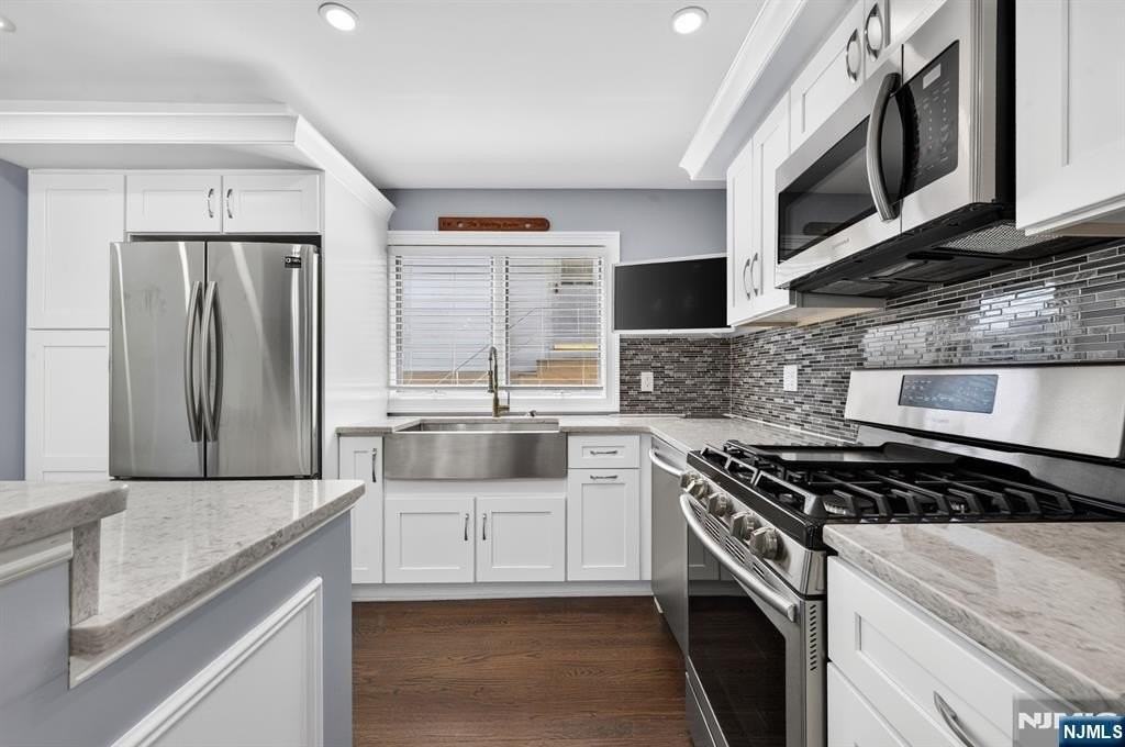 133 Hamilton Ave #1 - Photo 5 of 20