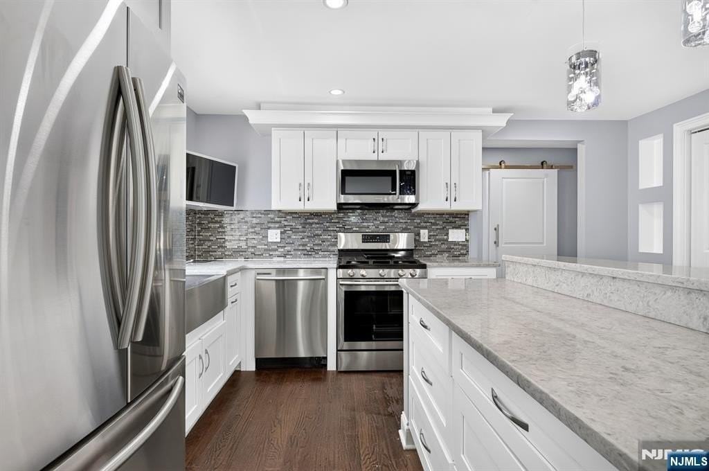 133 Hamilton Ave #1 - Photo 7 of 20