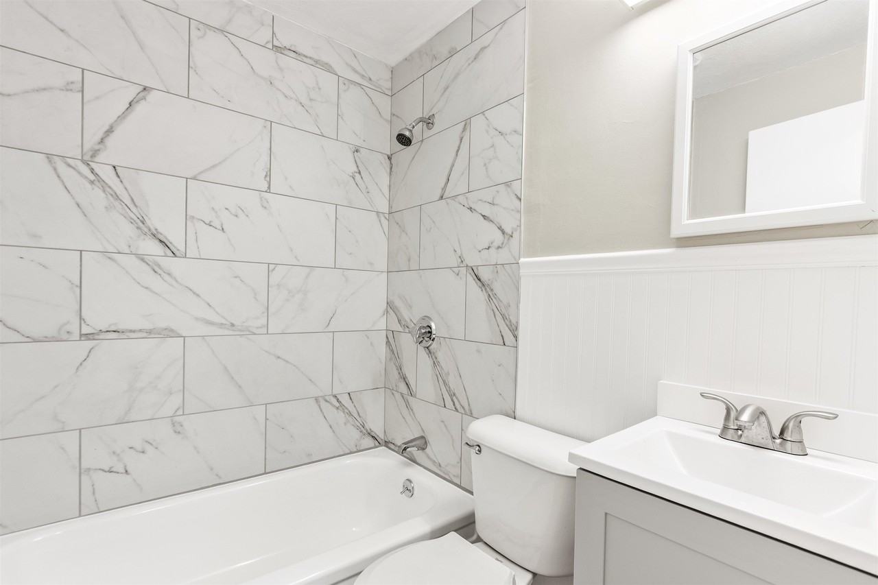 1 Elaine St #28 - Photo 7 of 8