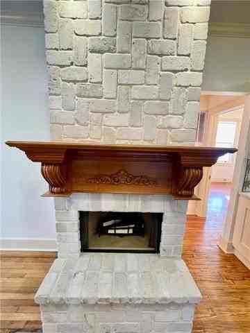 8012 Burthe St - Photo 5 of 35