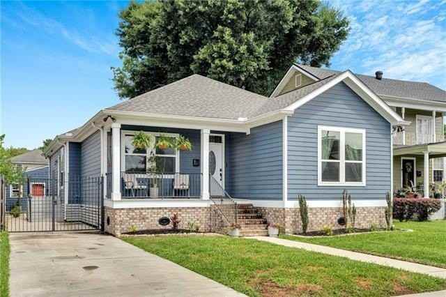 3620 Live Oak St - Photo 2 of 30