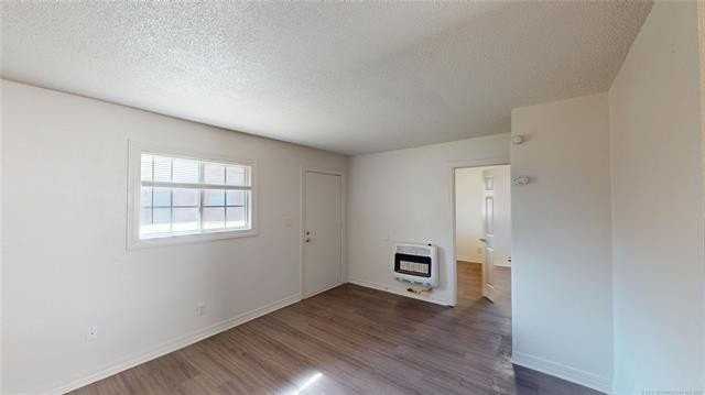 205 W Birch St #7 - Photo 3 of 10
