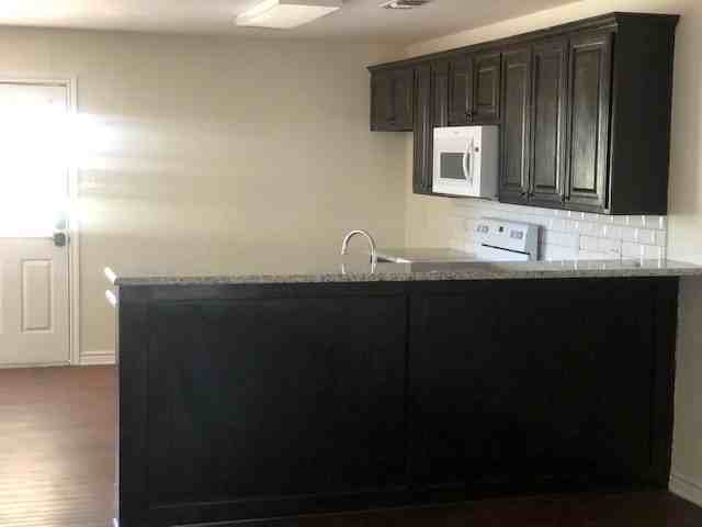 107 Church St - Photo 7 of 13