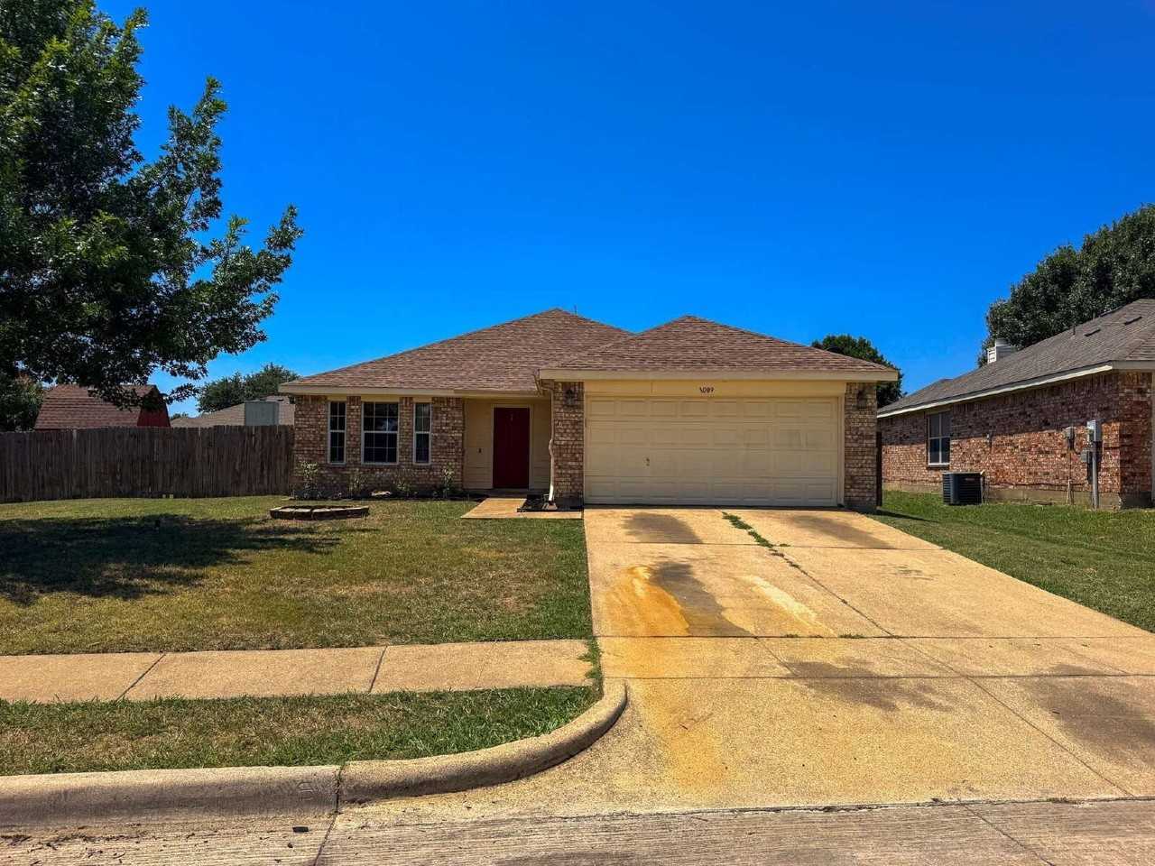1009 Mckavett Dr