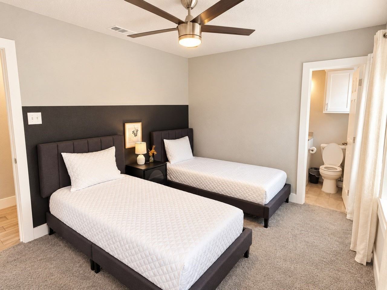 235 W Woodin Blvd - Photo 7 of 15