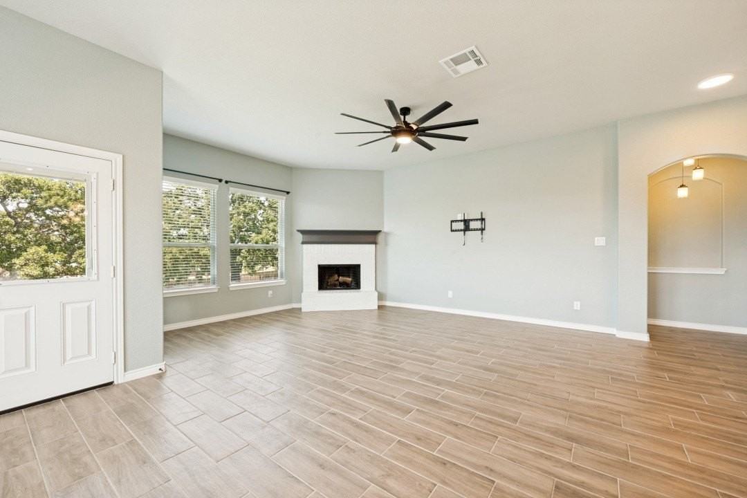 1620 Glade Meadows Dr - Photo 5 of 12