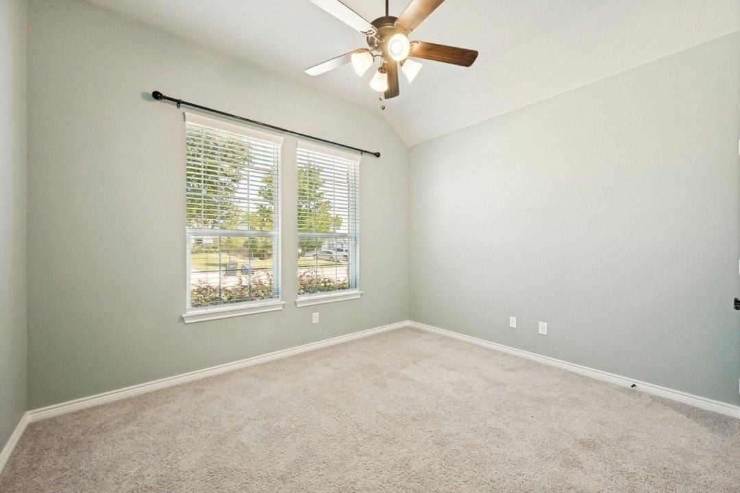 1620 Glade Meadows Dr - Photo 6 of 12
