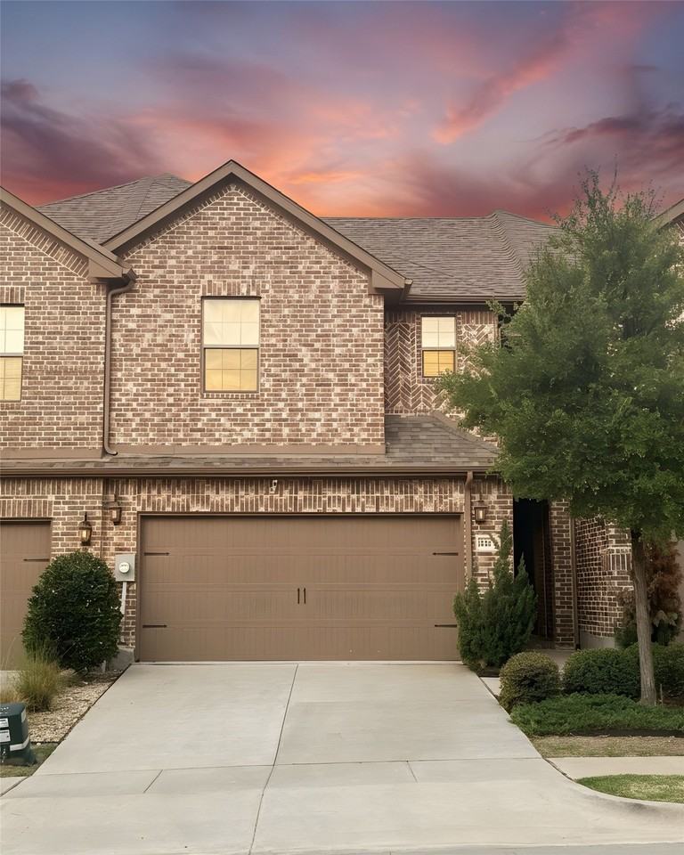 3641 Harebell Dr