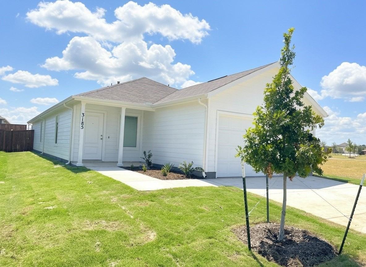 3185 Campeiro Ave