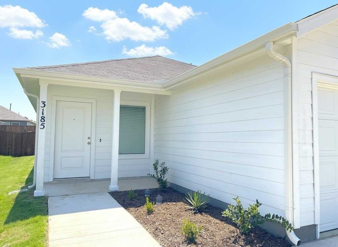 3185 Campeiro Ave - Photo 2 of 32