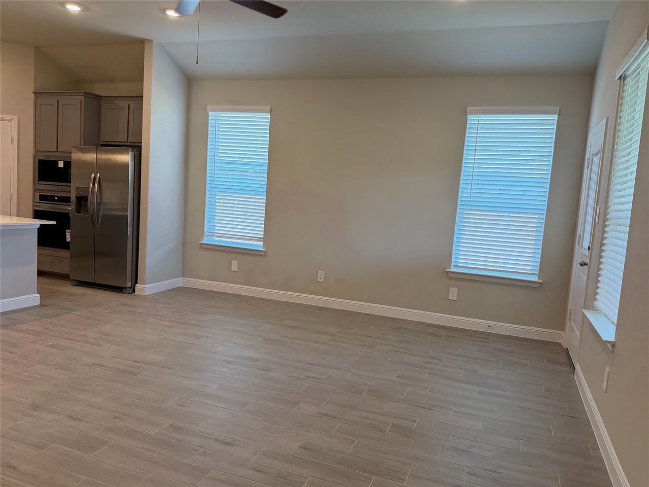 2615 Flycatcher Dr - Photo 5 of 18
