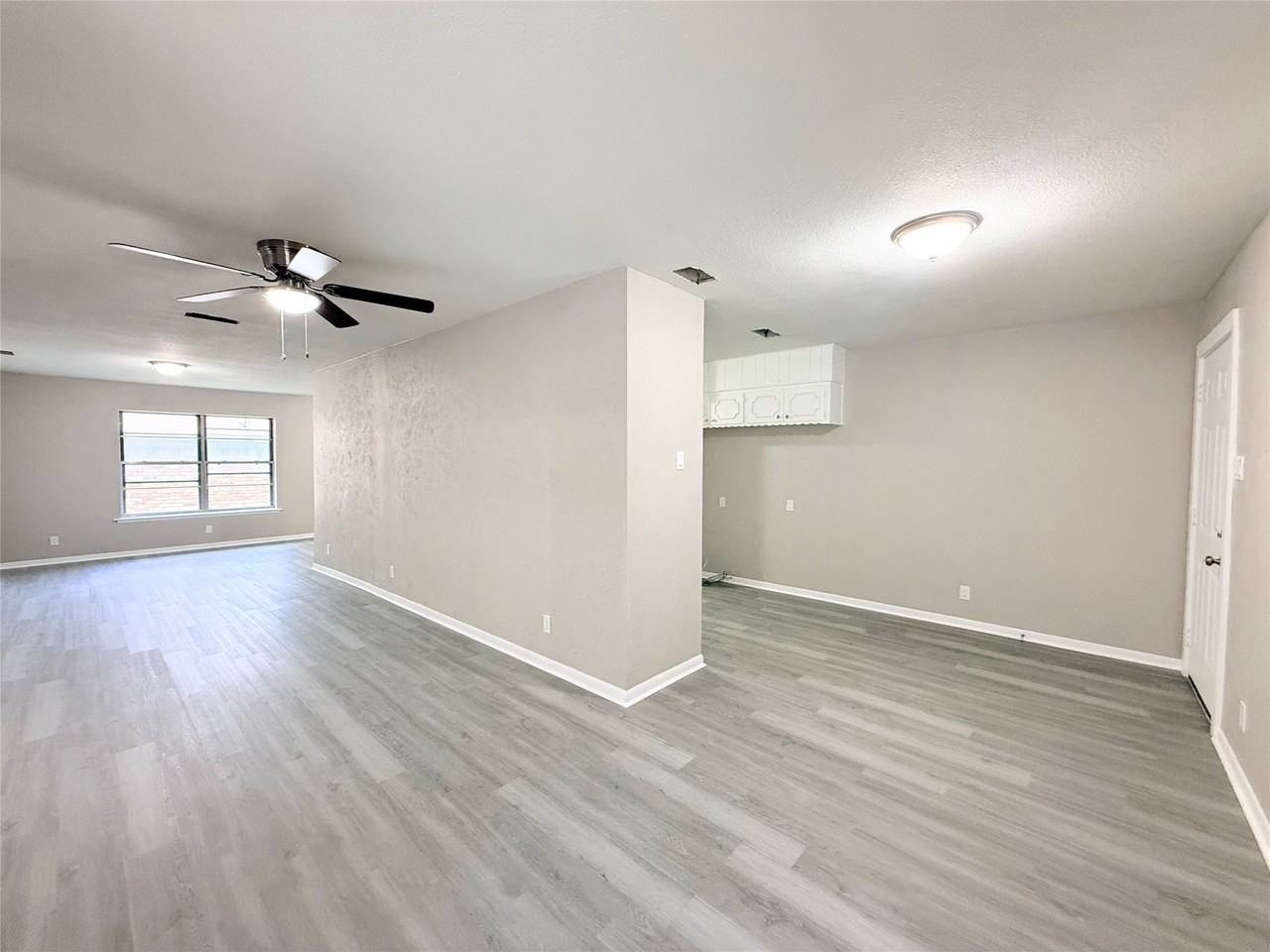1228 Oak Dr - Photo 6 of 20