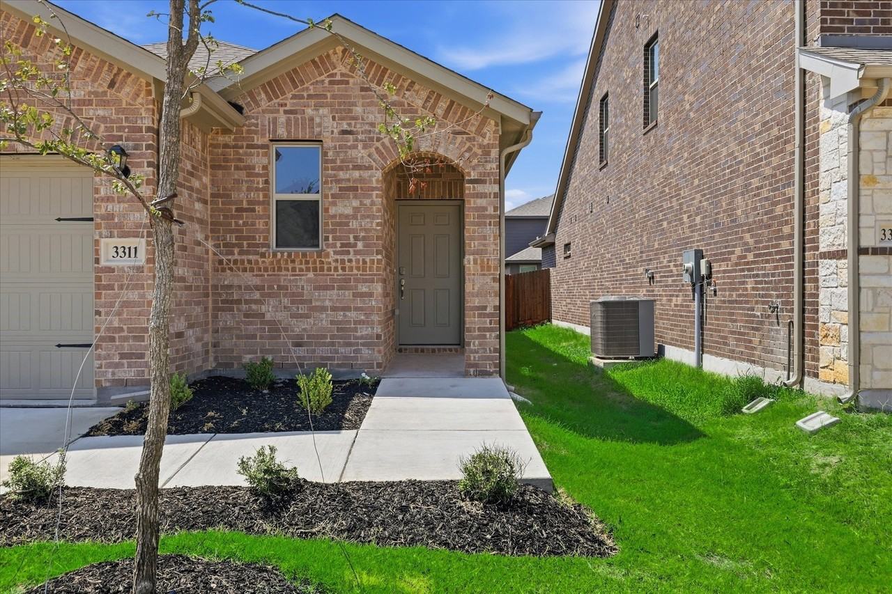 3311 Dahlia Dr - Photo 2 of 25