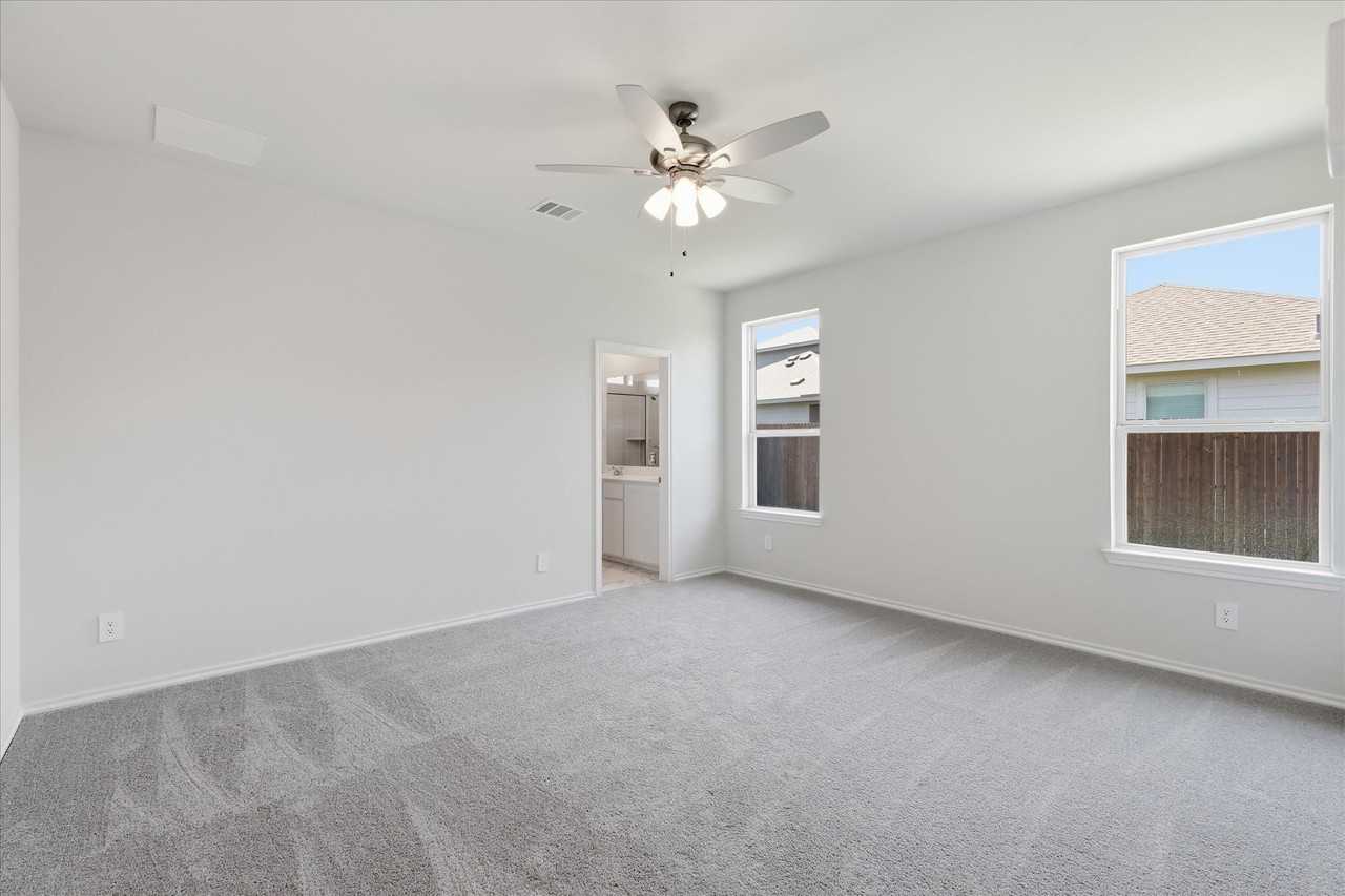 3311 Dahlia Dr - Photo 5 of 24