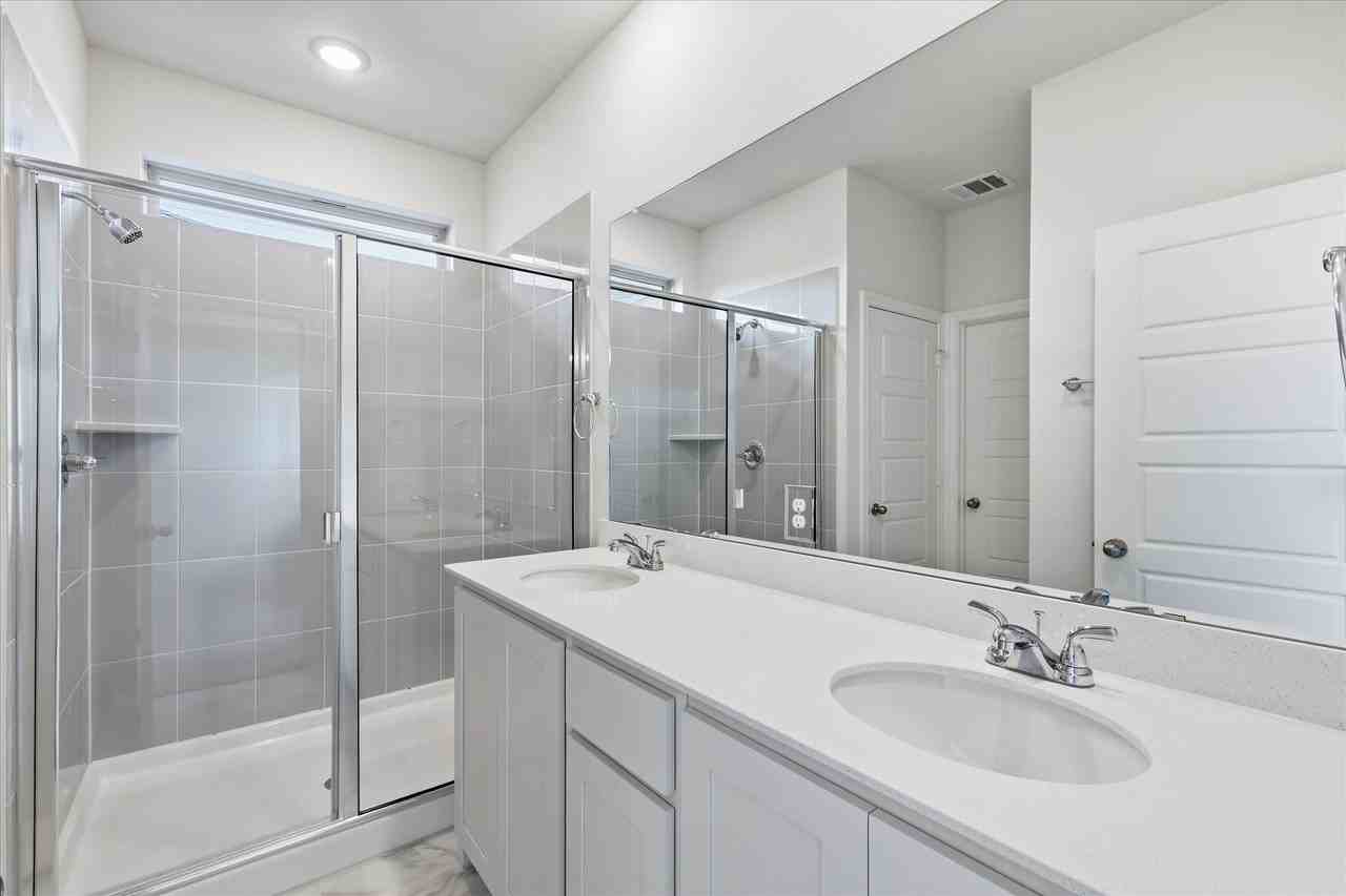 3311 Dahlia Dr - Photo 6 of 24