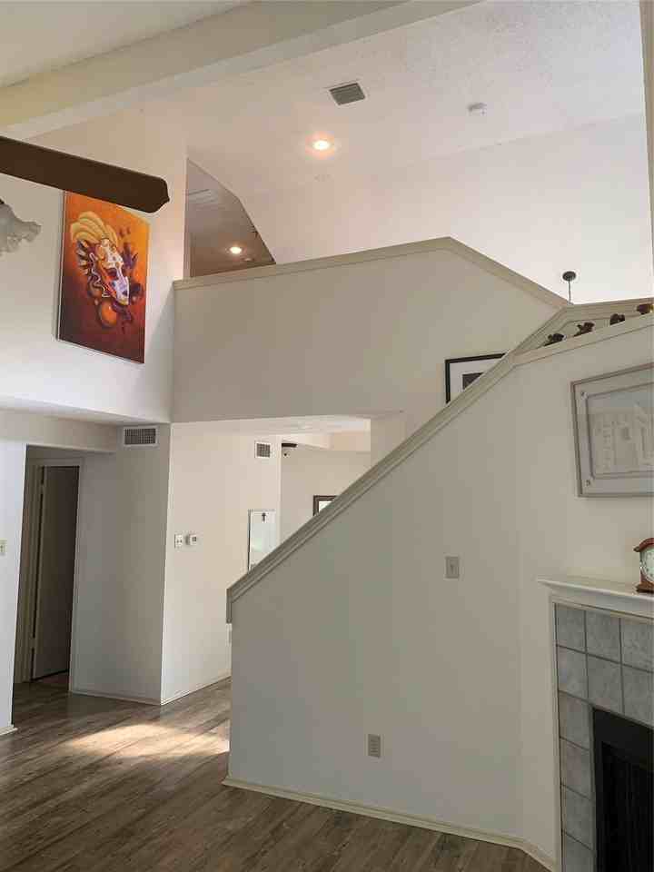 6828 Dalmation Cir - Photo 4 of 19