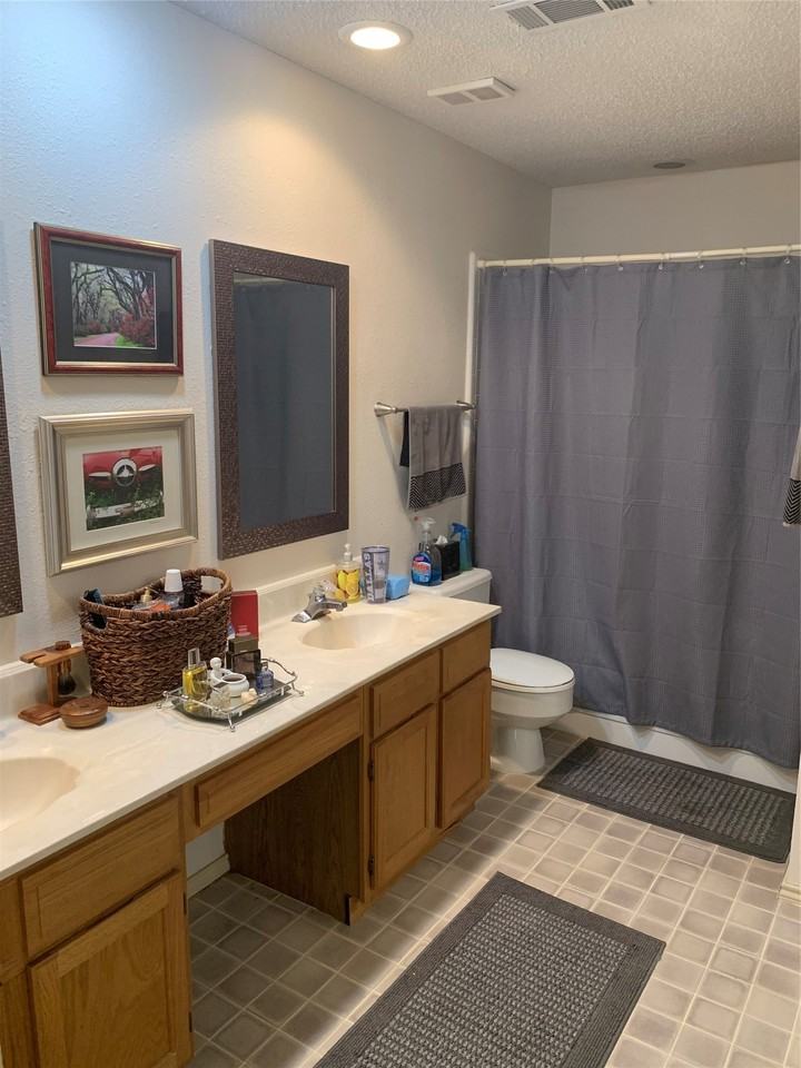 6828 Dalmation Cir - Photo 6 of 19