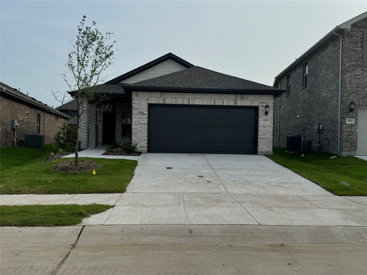 503 Cottagewood Dr - Photo 3 of 40