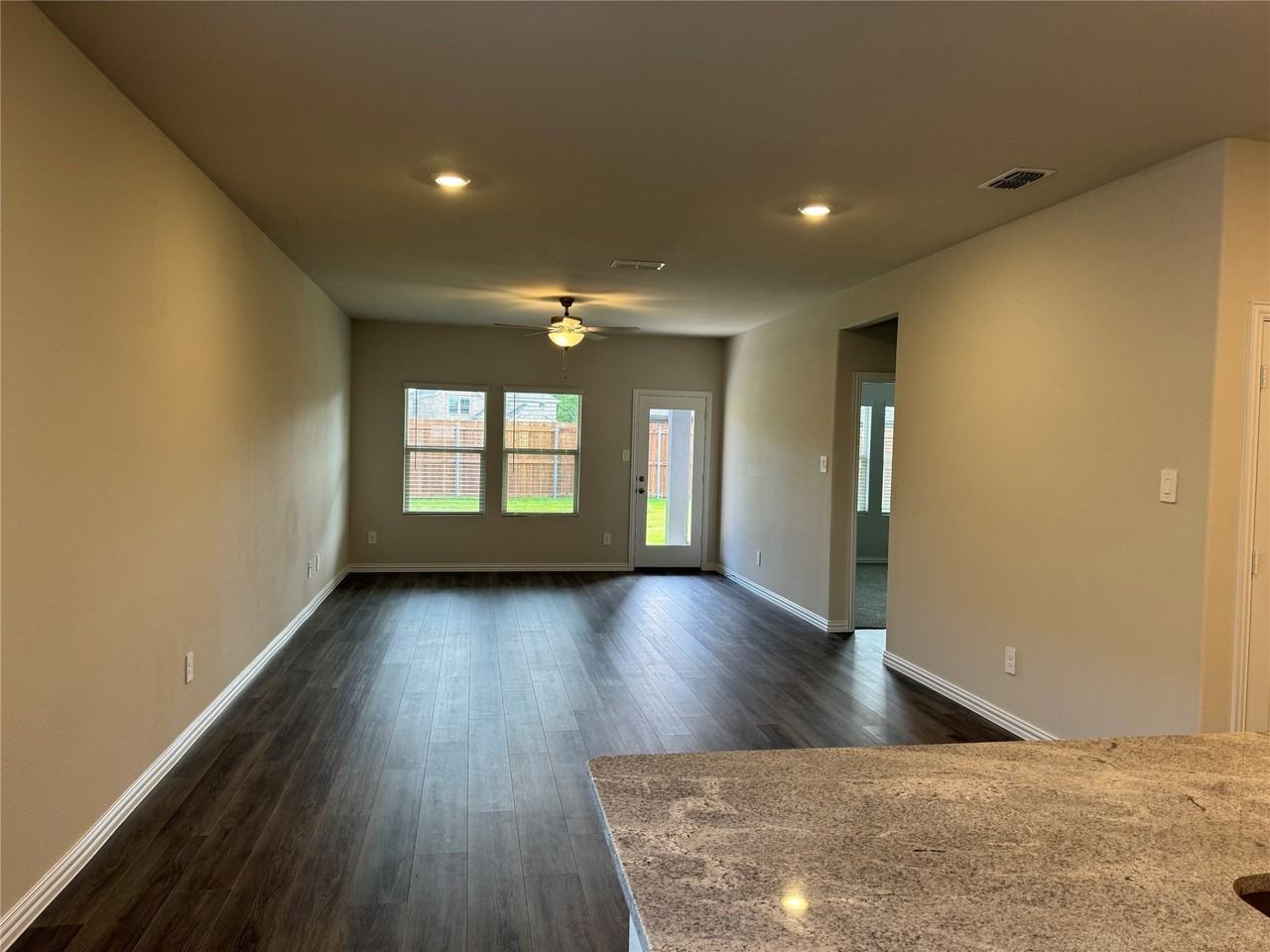 503 Cottagewood Dr - Photo 5 of 40