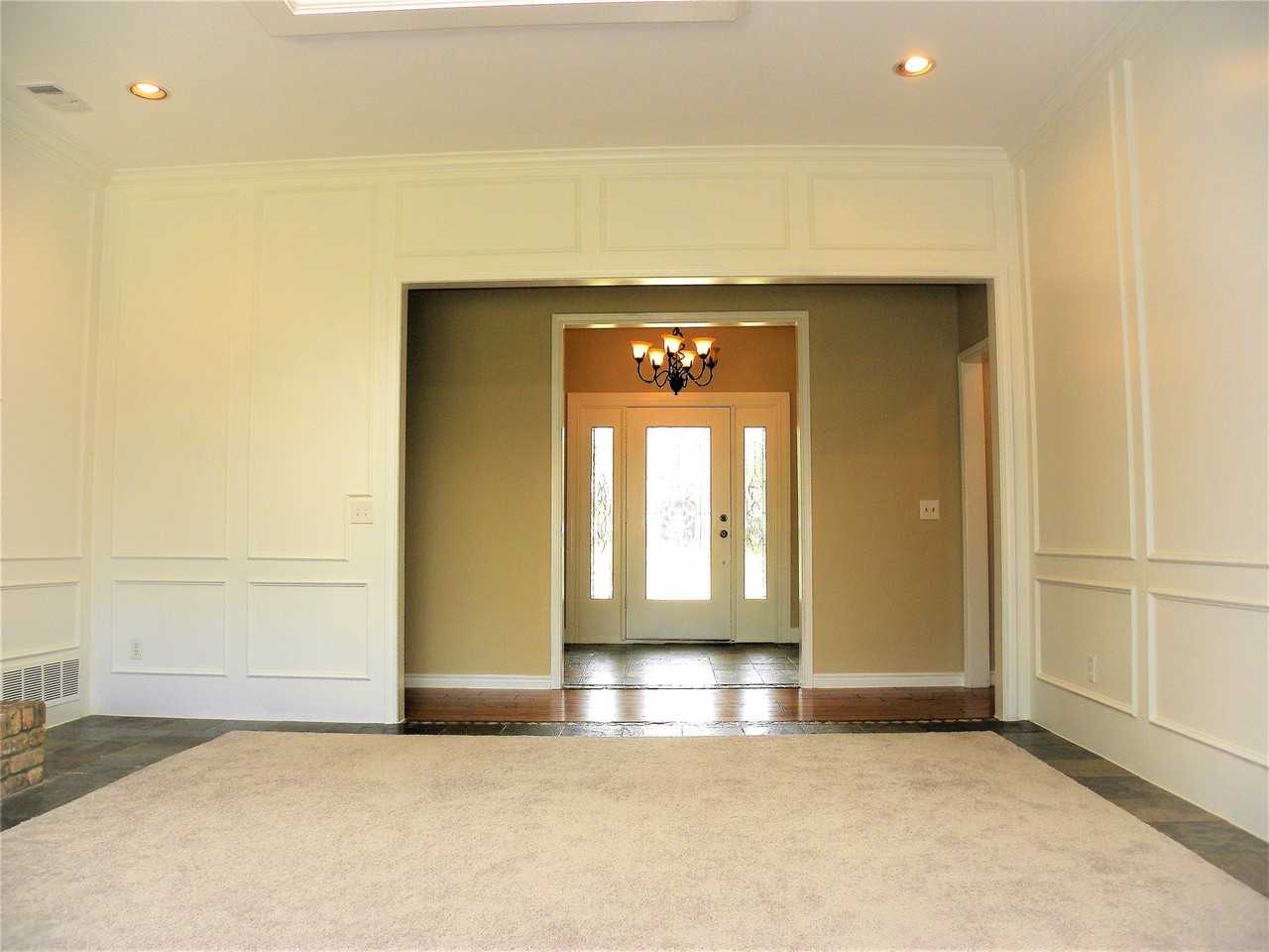 2601 Banner Elk Cir - Photo 7 of 40