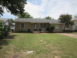 featured image of 2509 S 25th St