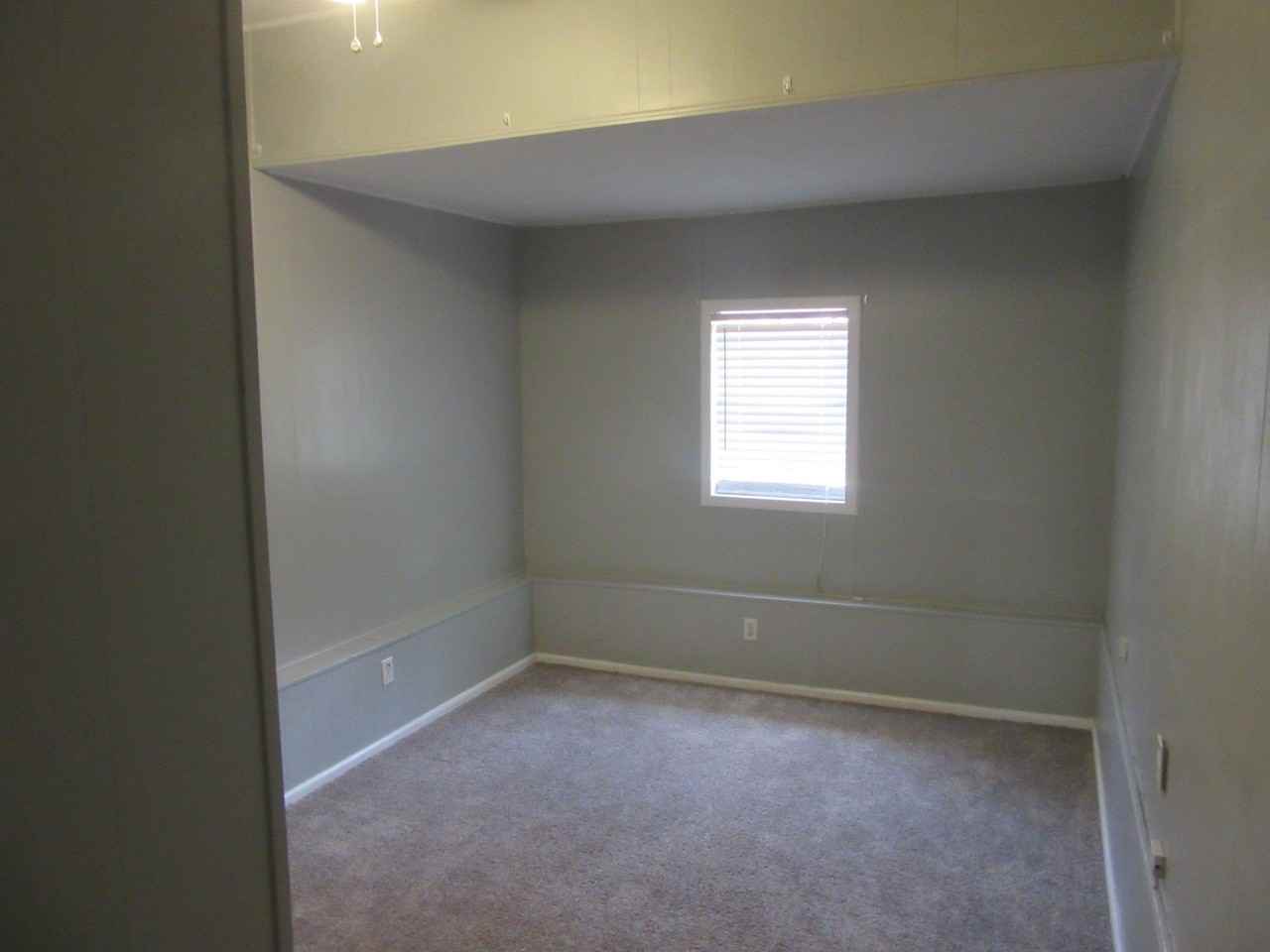 2509 S 25th St - Photo 7 of 19