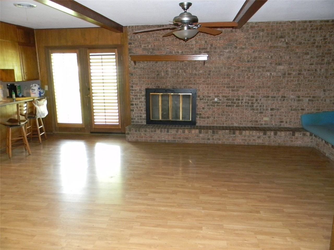 7400 Ball Rd - Photo 3 of 17