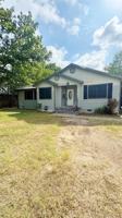 featured image of 304 Boot Ranch Rd