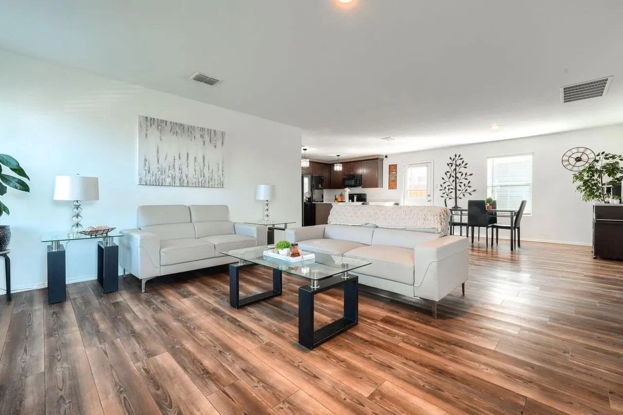 5307 Curwood Dr - Photo 4 of 14