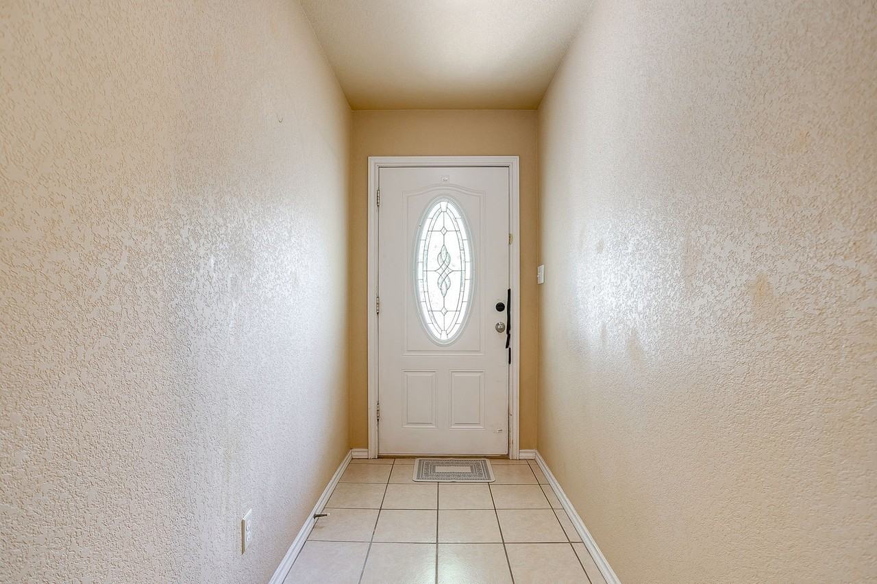 508 Nw 5th St - Photo 5 of 30