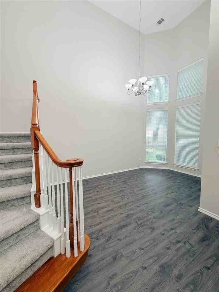 69 Cattail Pond Dr - Photo 4 of 26