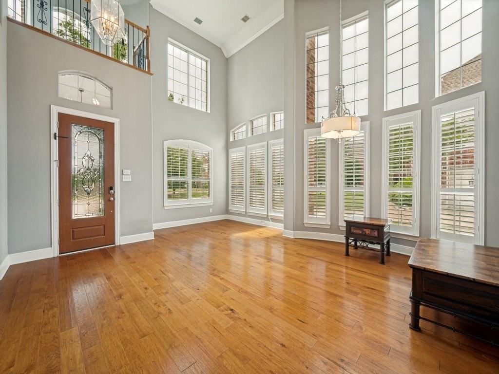 841 Wind Brook Ln - Photo 3 of 21