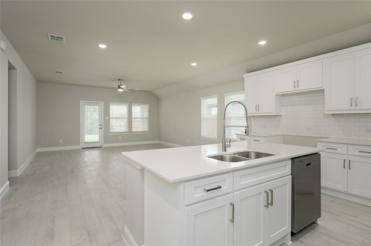 3108 Ferrero Ln - Photo 4 of 15